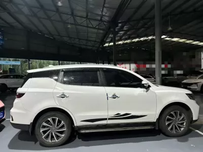 Geely Vision-X6 2021, фото 5