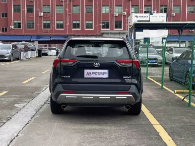 Toyota Rav4 2022, фото 5
