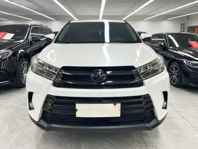 Toyota Highlander 2020, фото 2