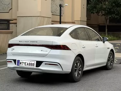 BYD Qin-Plus-Dm 2021, фото 4