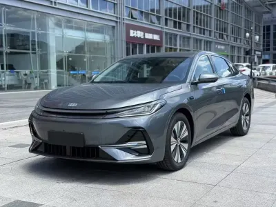 Geely Galaxy-A7-Em 2026, фото 1