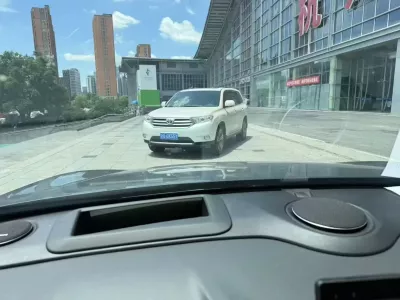 Geely Galaxy-A7-Em 2026, фото 5