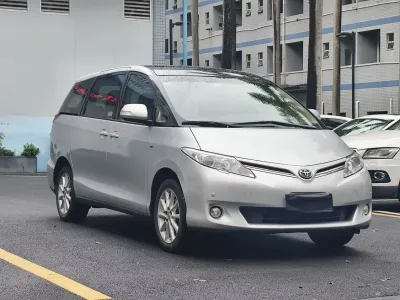 Toyota Previa 2015, фото 3
