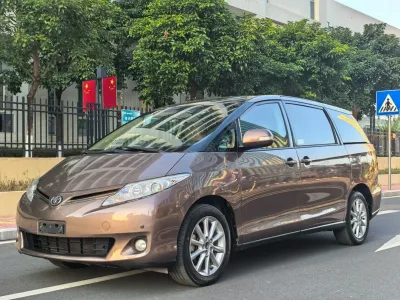 Toyota Previa 2016, фото 1