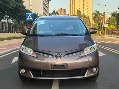 Toyota Previa 2016, фото 2