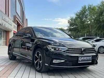 Volkswagen Magotan 2024, фото 3