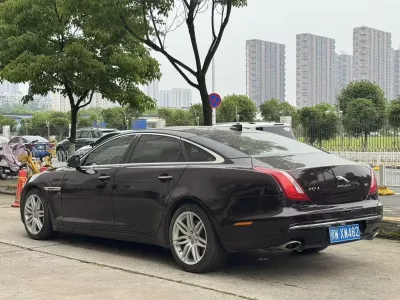 Jaguar Xj 2018, фото 4