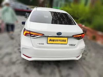 Toyota Corolla 2023, фото 5