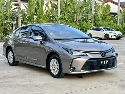 Toyota Corolla 2023, фото 3