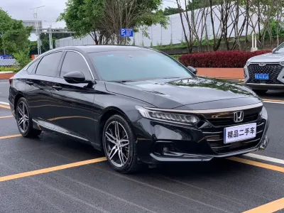 Honda Accord 2022, фото 3