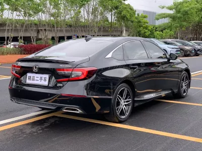 Honda Accord 2022, фото 6