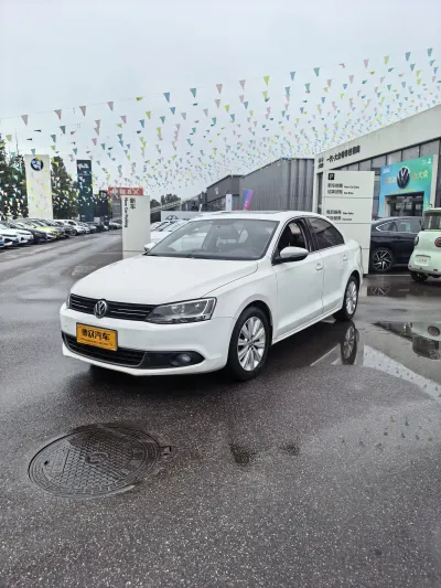 Volkswagen Sagitar 2014, фото 1