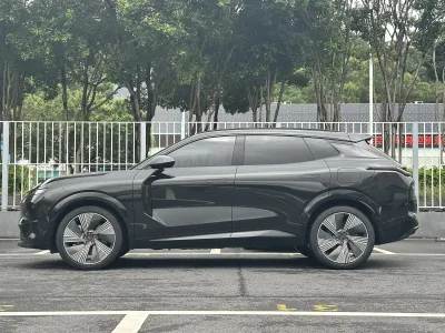 Lynk-Co 08-Em-P 2023, фото 3