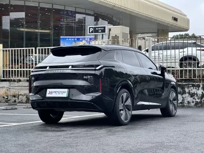 Lynk-Co 08-Em-P 2023, фото 5