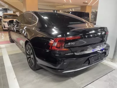 Volvo S90 2021, фото 4