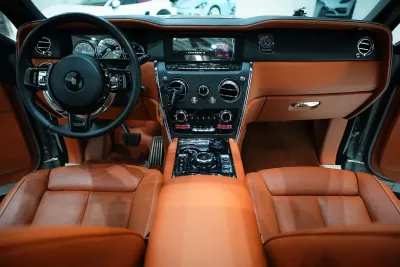 Rolls-Royce Cullinan 2020, фото 6