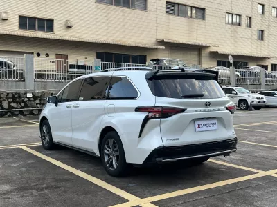 Toyota Sienna 2025, фото 5
