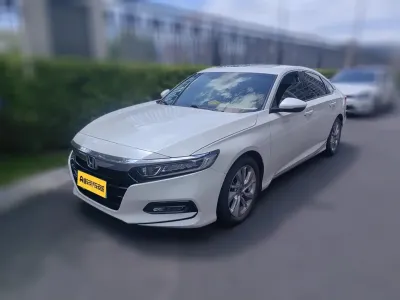 Honda Accord 2020, фото 1