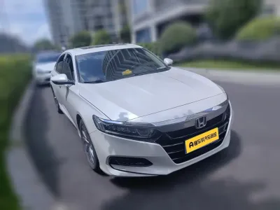 Honda Accord 2020, фото 3