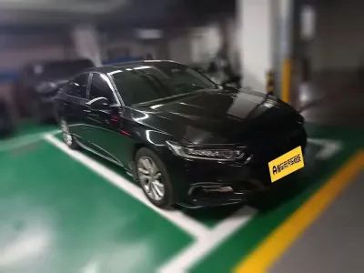 Honda Accord 2021, фото 3