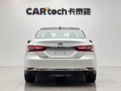 Toyota Camry 2024, фото 6