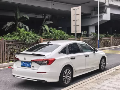 Honda Civic 2024, фото 6