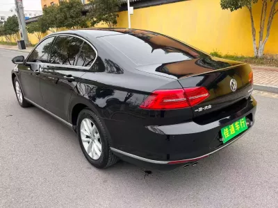 Volkswagen Magotan 2018, фото 5