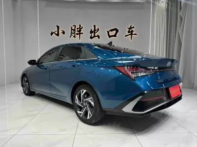 Hyundai Elantra 2024, фото 4