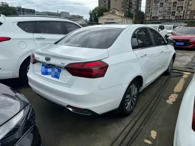 Geely Emgrand 2018, фото 5