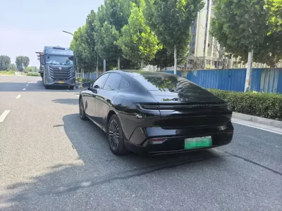Geely Galaxy-Star-8-Phev 2025, фото 5