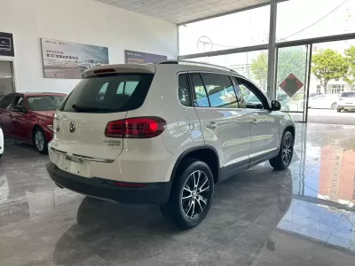 Volkswagen Tiguan 2016, фото 6