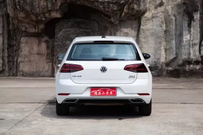 Volkswagen Golf 2018, фото 6