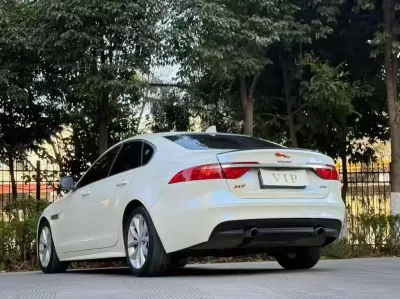 Jaguar Xf 2016, фото 4