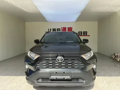 Toyota Rav4 2020, фото 2