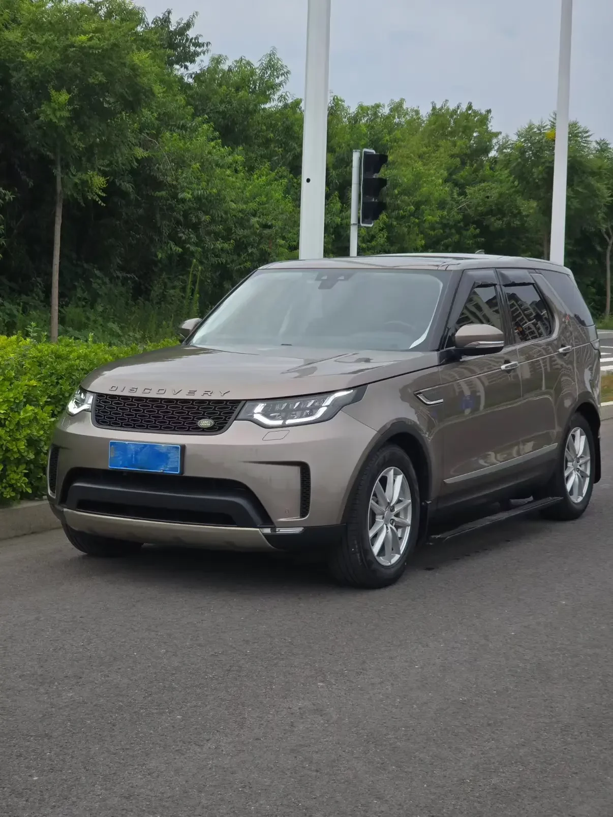 Land-Rover Discovery 2017