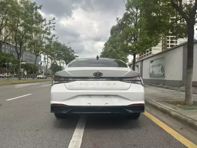 Hyundai Elantra 2020, фото 5