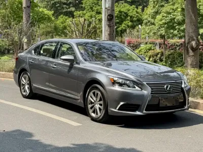 Lexus LS 2016, фото 5
