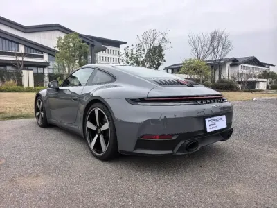 Porsche 911 2025, фото 4