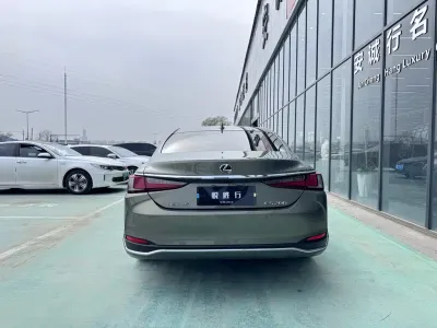 Lexus ES 2023, фото 6