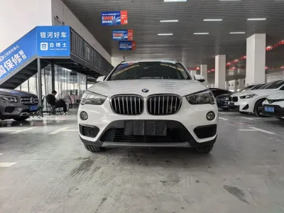 BMW X1 2016, фото 2