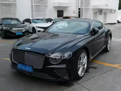 Bentley Continental 2020, фото 1