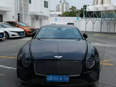 Bentley Continental 2020, фото 2