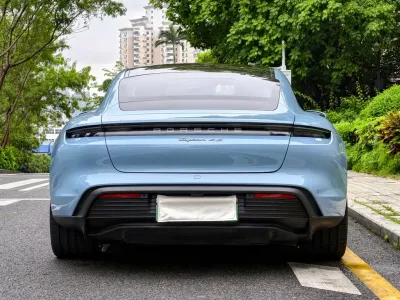 Porsche Taycan 2021, фото 5