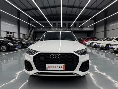 Audi Q5L 2023, фото 2