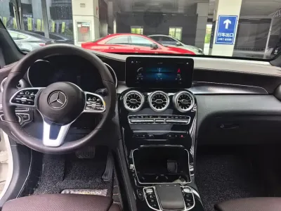 Mercedes-Benz GLC 2021, фото 3
