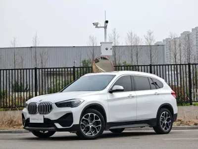 BMW X1 2021, фото 1