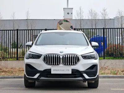 BMW X1 2021, фото 3