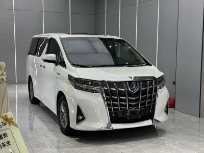 Toyota Alphard 2020, фото 3