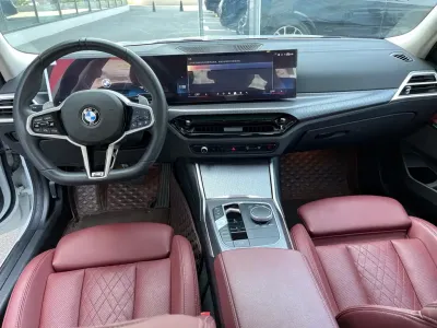 BMW 3 Series 2024, фото 6