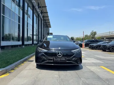 Mercedes-Benz EQE 2025, фото 2